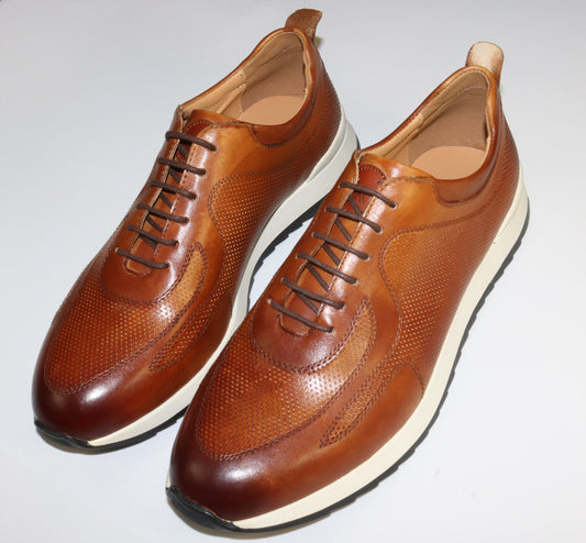 International  Casual Tour Shoe