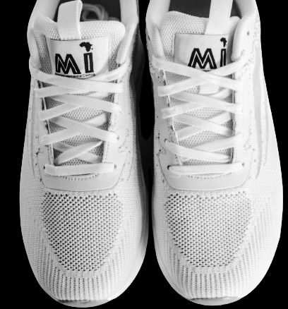 MI 90T  White /Gray  Tennis Shoe 🎾